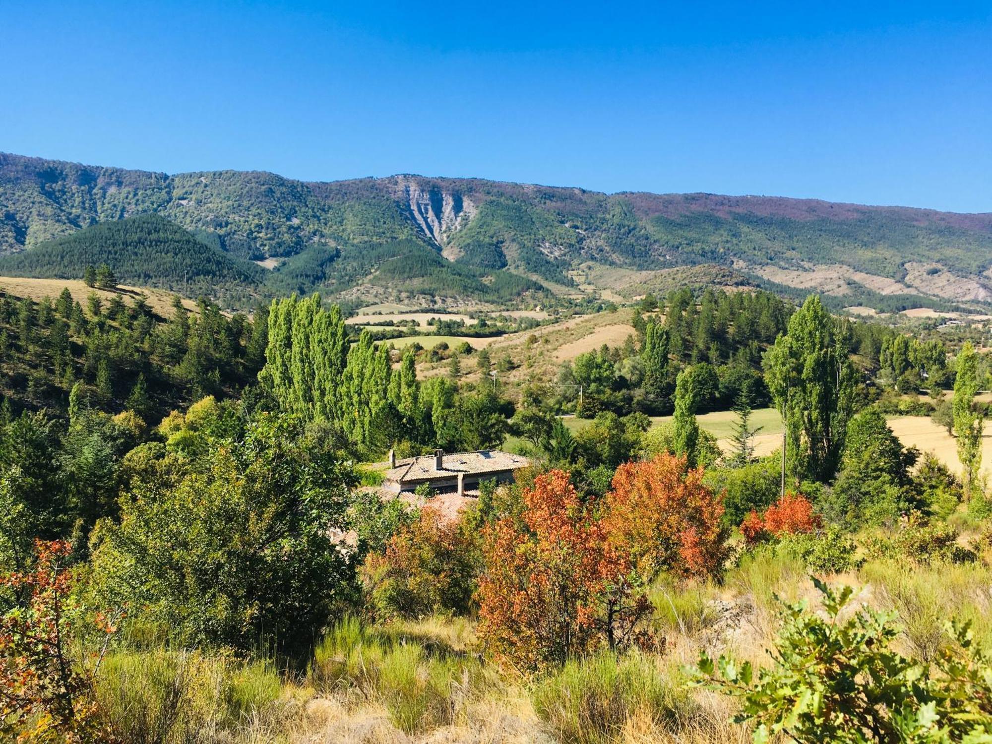 Le Moulin De La Viorne, Gite Avec Piscine Au Coeur De La Nature En Haute-Provence Les Omergues Exterior foto